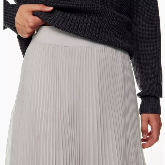 BNWT WILFRED Twirl Midi skirt - Picture 3 of 7